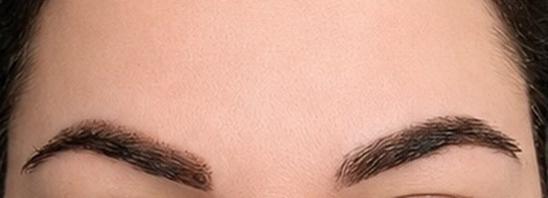 Sopracciglia dopo la seconda seduta di dermopigmentazione